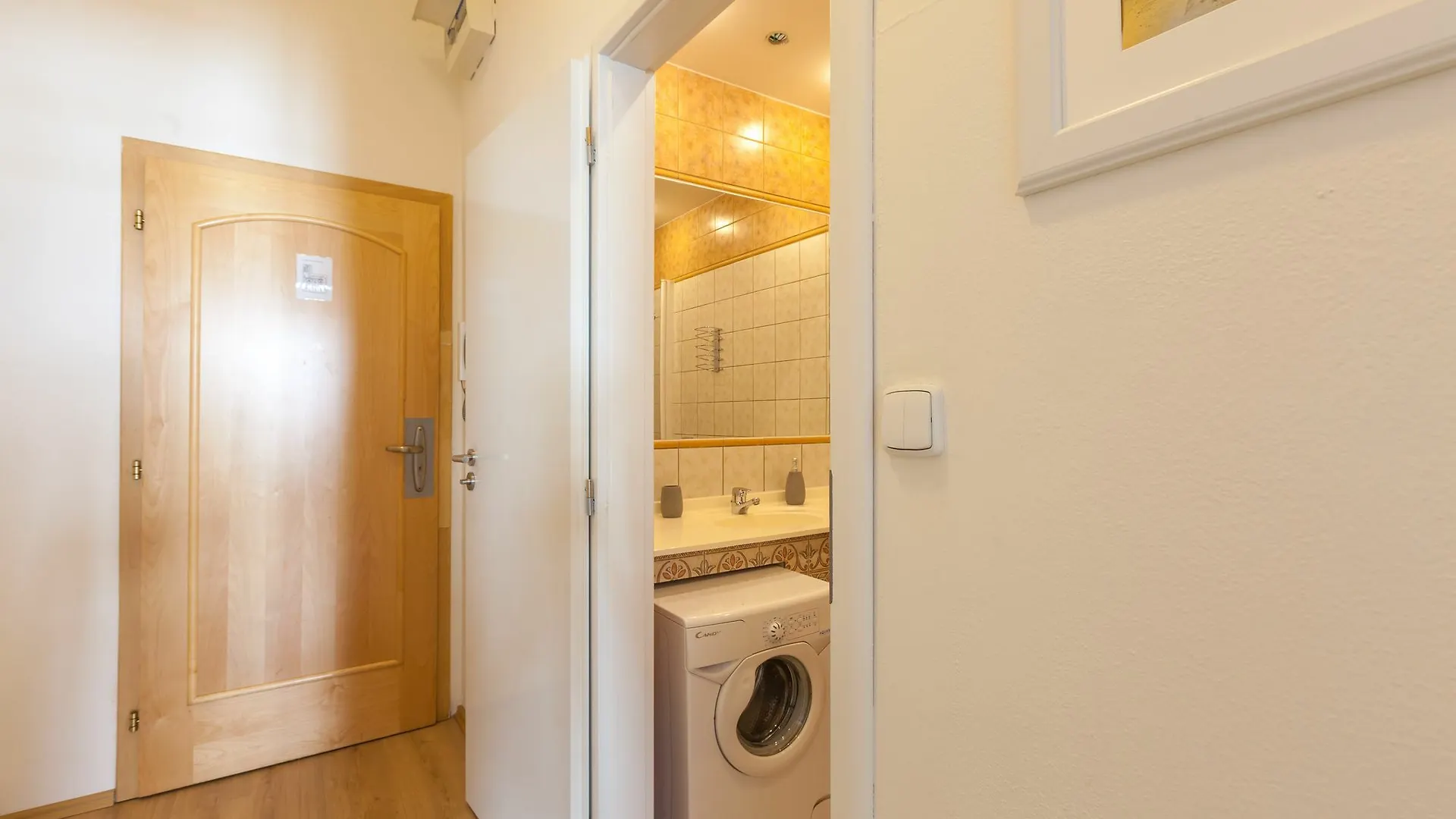 Apartment Slavojova 0*, Prague Czech Republic