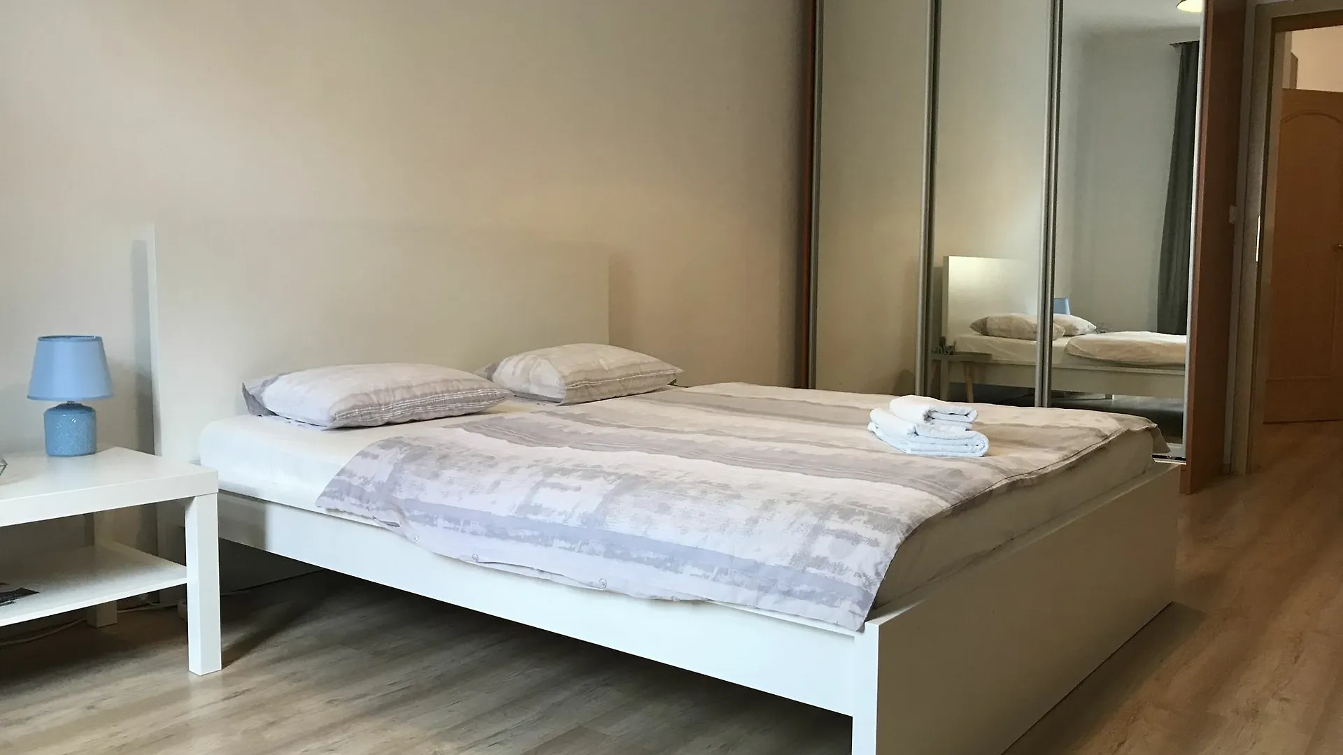 Apartment Slavojova Prague